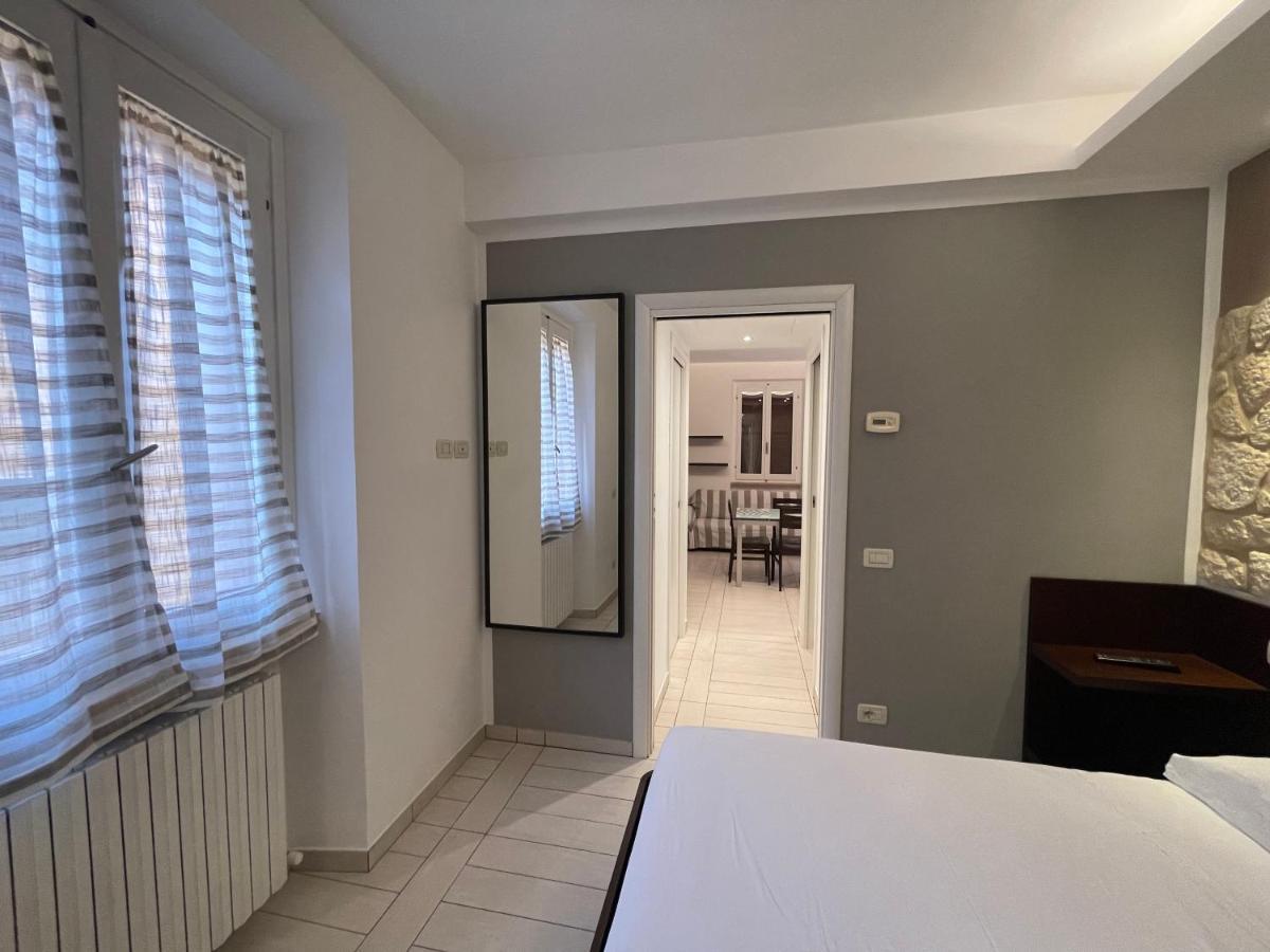 Al Piano 2 Apartment Ancona Luaran gambar
